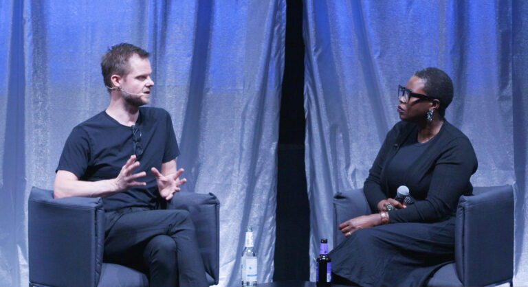 Muchaneta ten Napel in conversation with Fredrik Timour